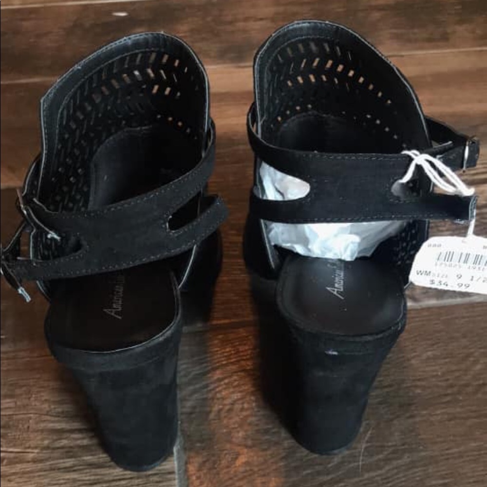 Black booties - Picture 2 of 3